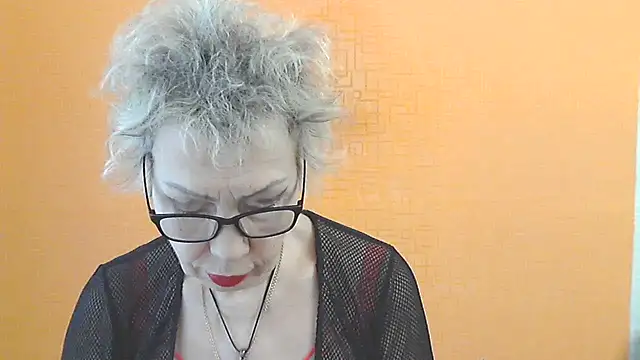 NessyJenixs online show from 02.19.26