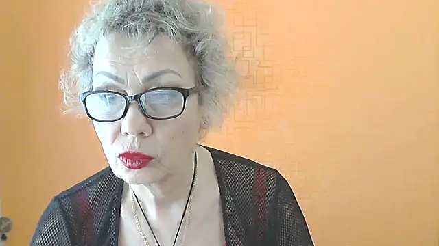 NessyJenixs online show from 03.29.26