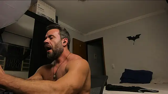 Snapshot of sexyflight chatting on 02.25.25 sexyflight online show from 02.25.25