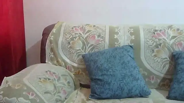 Snapshot of yoursakshi chatting on 11.03.25 yoursakshi online show from 11.03.25