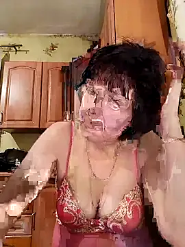 Snapshot of Laura_Kiss chatting on 02.26.25 Laura Kiss online show from 02.26.25