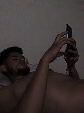 Snapshot of Ulises99 chatting on 03.11.25 Ulises99 online show from 03.11.25