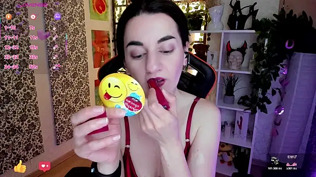 Snapshot of JessicaAlfo chatting on 06.10.26 JessicaAlfo online show from 06.10.26