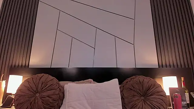 fiorella paris online show from 11.08.25