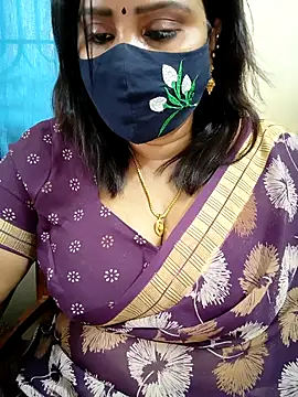 Queenflowerr online show from 02.23.26