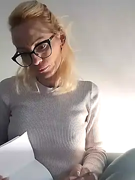 Malessia12 online show from 01.23.25