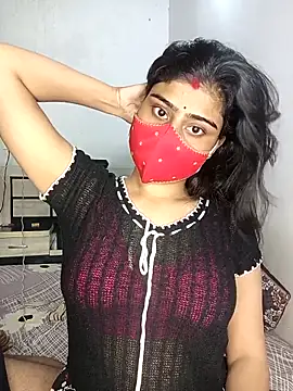 Snapshot of Love-N chatting on 02.13.26 Love-N online show from 02.13.26