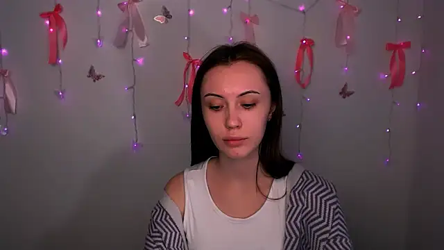 Nikonara Love online show from 02.21.26