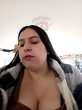 Snapshot of ary-cooper chatting on 12.04.25 ary-cooper online show from 12.04.25