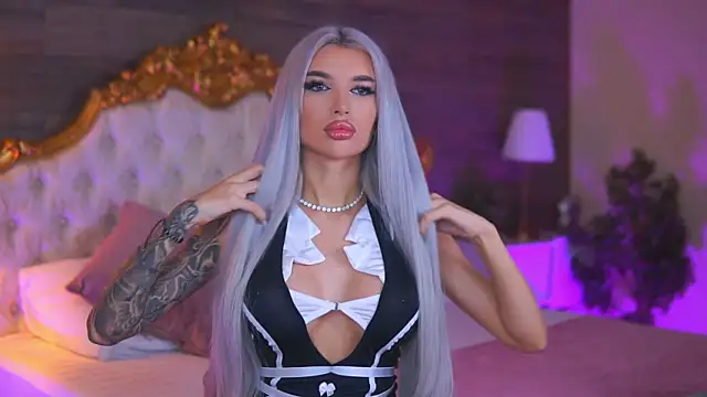 Juicy Jessye online show from 01.05.26