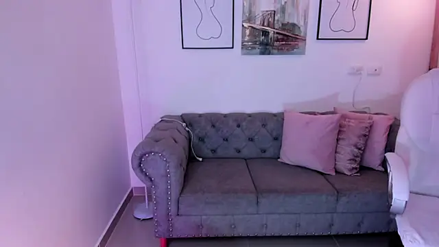 Layla Breezee online show from 03.12.26