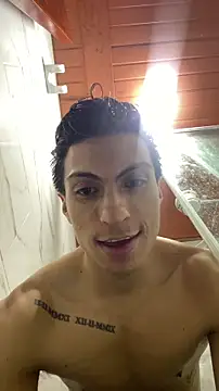 Snapshot of ApoloCruz chatting on 12.13.25 ApoloCruz online show from 12.13.25