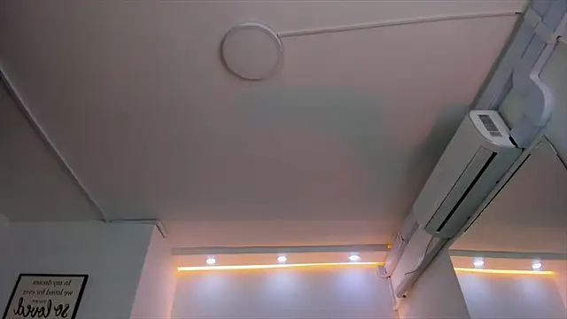 Snapshot of bonnieAn chatting on 02.23.25 bonnieAn online show from 02.23.25