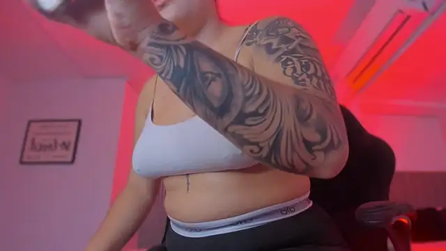 Snapshot of bonnieAn chatting on 09.11.25 bonnieAn online show from 09.11.25