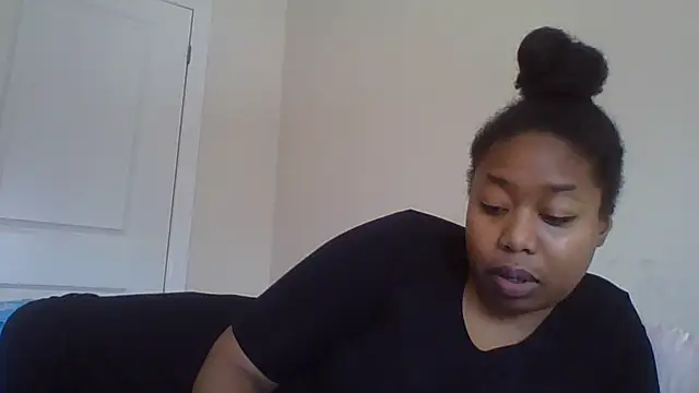 angeliquebelcali online show from 02.24.25