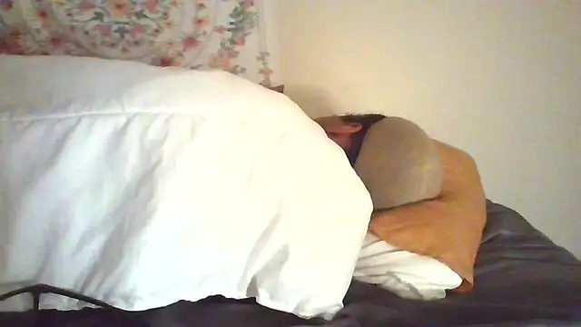 angeliquebelcali online show from 10.20.25