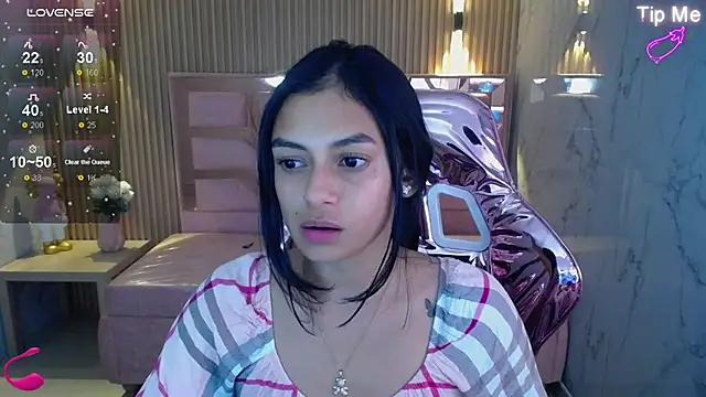 Snapshot of lilith_petit_sub chatting on 01.29.25 lilith petit sub online show from 01.29.25