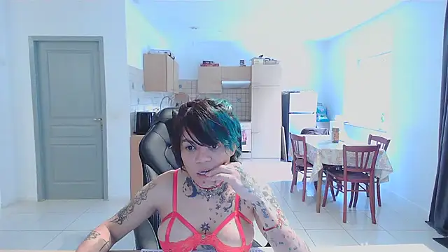 Snapshot of serena__vedette chatting on 01.29.25 serena vedette online show from 01.29.25