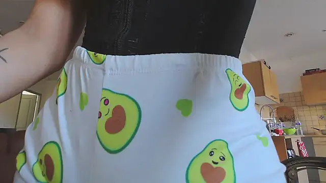 Snapshot of serena__vedette chatting on 02.01.25 serena vedette online show from 02.01.25