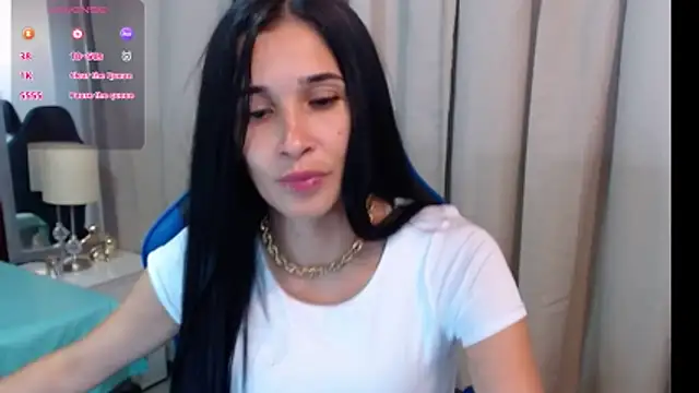 Snapshot of victoria_adams07 chatting on 04.28.26 victoria adams07 online show from 04.28.26