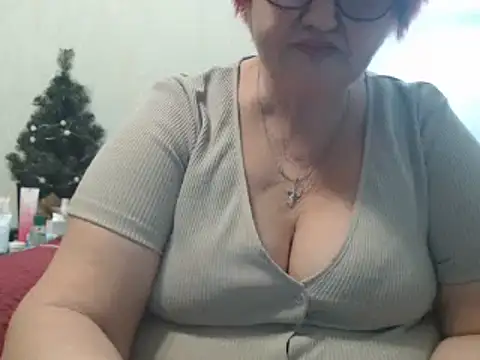 Snapshot of DeniseeRosea chatting on 02.11.25 DeniseeRosea online show from 02.11.25