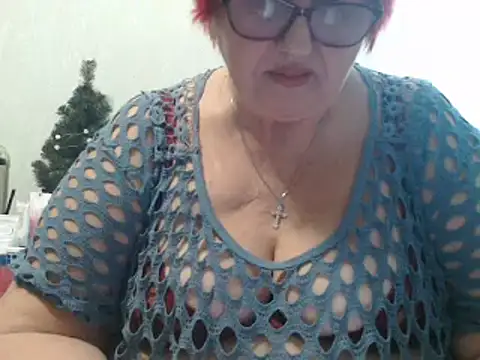 Snapshot of DeniseeRosea chatting on 02.13.25 DeniseeRosea online show from 02.13.25