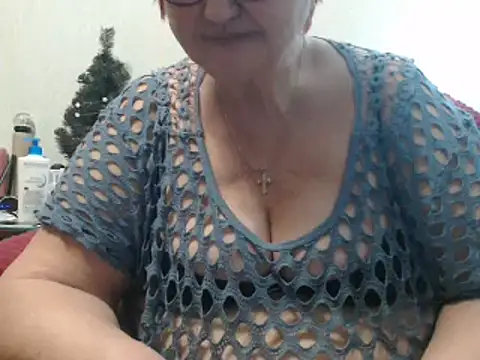 Snapshot of DeniseeRosea chatting on 03.04.25 DeniseeRosea online show from 03.04.25