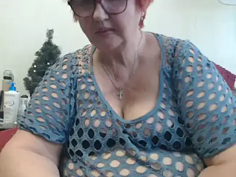 Snapshot of DeniseeRosea chatting on 03.05.25 DeniseeRosea online show from 03.05.25