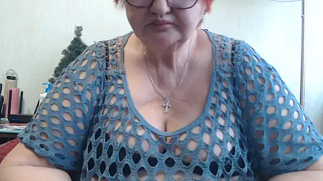 Snapshot of DeniseeRosea chatting on 03.20.25 DeniseeRosea online show from 03.20.25