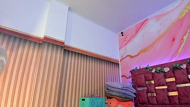 scarlett  evans  online show from 03.03.25