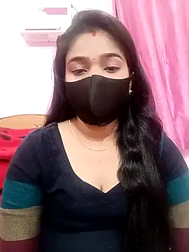 Snapshot of Simran-001 chatting on 01.29.25 Simran-001 online show from 01.29.25