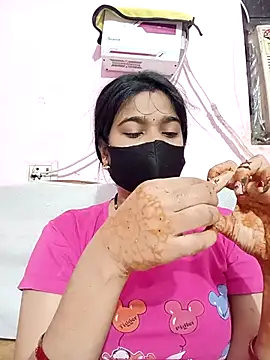 Snapshot of Simran-001 chatting on 10.22.25 Simran-001 online show from 10.22.25