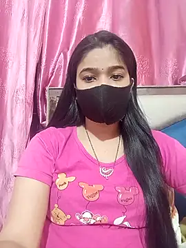 Snapshot of Simran-001 chatting on 11.24.25 Simran-001 online show from 11.24.25