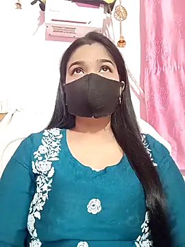 Snapshot of Simran-001 chatting on 12.03.25 Simran-001 online show from 12.03.25