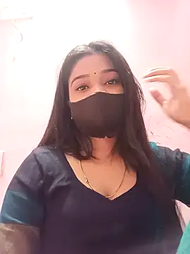 Snapshot of Simran-001 chatting on 02.07.26 Simran-001 online show from 02.07.26
