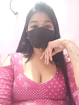 Snapshot of Simran-001 chatting on 02.22.26 Simran-001 online show from 02.22.26