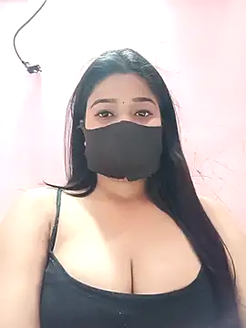 Snapshot of Simran-001 chatting on 04.02.26 Simran-001 online show from 04.02.26