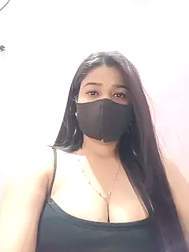 Snapshot of Simran-001 chatting on 04.21.26 Simran-001 online show from 04.21.26
