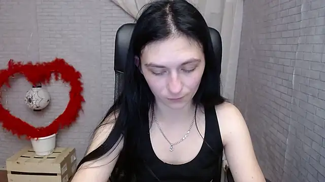 AmandaJi  online show from 03.18.25