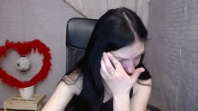 AmandaJi  online show from 03.20.25