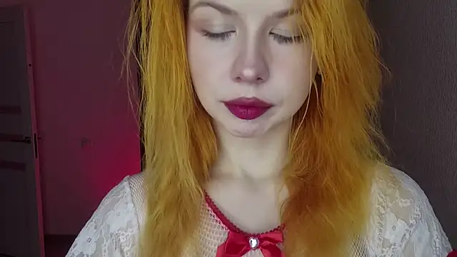 LynetHakes online show from 07.07.26