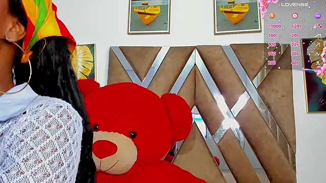 Snapshot of Stela__Gs chatting on 02.04.25 Stela Gs online show from 02.04.25