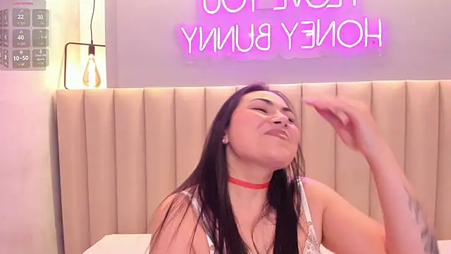 Naomymonroe  online show from 02.23.26