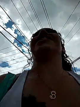 Snapshot of Ariana-07 chatting on 02.20.25 Ariana-07 online show from 02.20.25