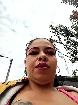 Snapshot of Ariana-07 chatting on 02.26.25 Ariana-07 online show from 02.26.25