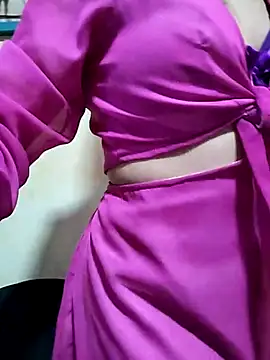 Snapshot of Ariana-07 chatting on 03.18.25 Ariana-07 online show from 03.18.25