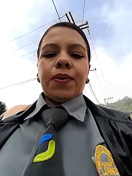 Snapshot of Ariana-07 chatting on 10.23.25 Ariana-07 online show from 10.23.25