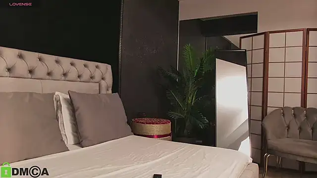 AmeliaMaris online show from 03.17.25