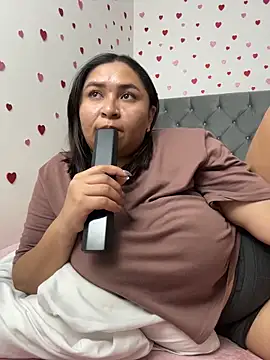 KarlaWild online show from 02.15.26