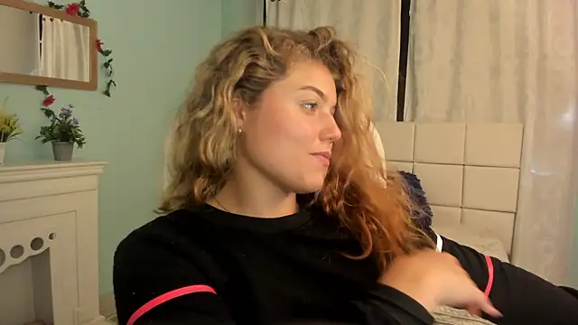 alaia greyy online show from 02.04.25